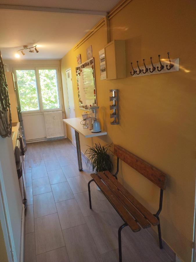 Grand Appartement De Charme Calme Et Lumineux Parking Compris آيكس أومبروفينس المظهر الخارجي الصورة