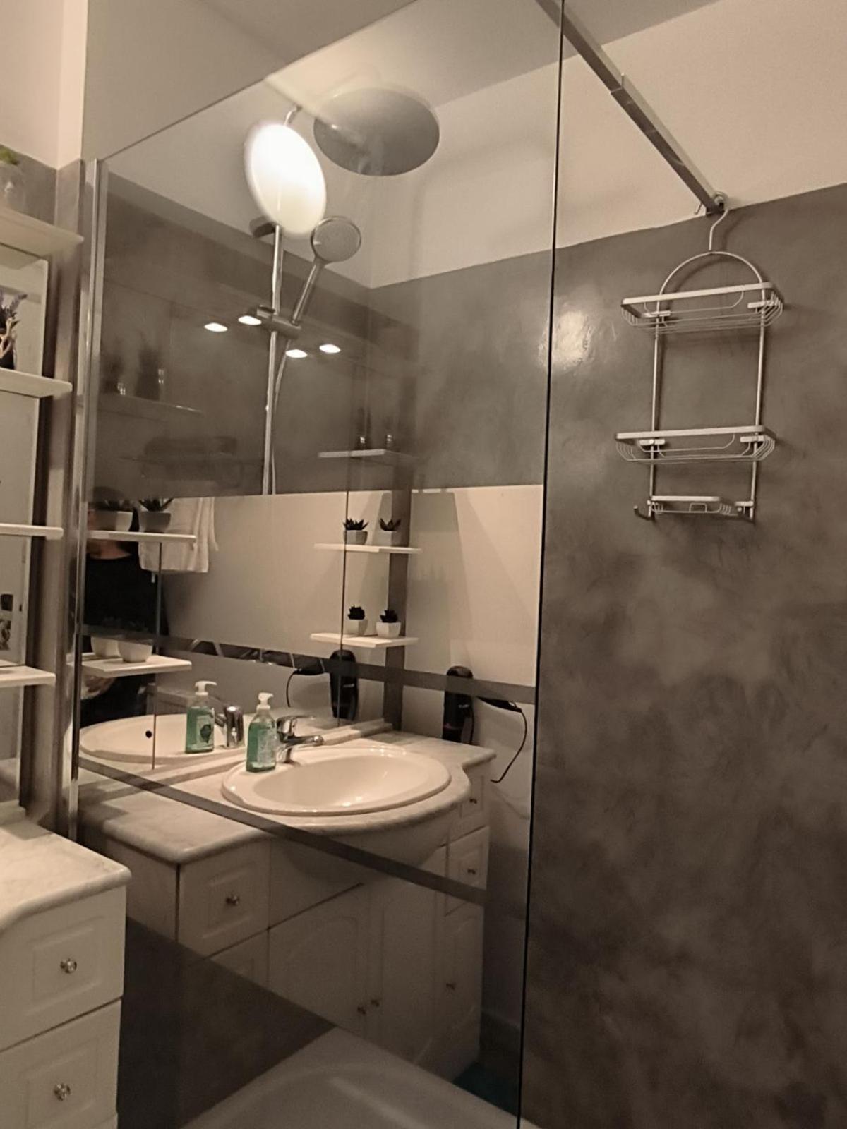 Grand Appartement De Charme Calme Et Lumineux Parking Compris آيكس أومبروفينس المظهر الخارجي الصورة